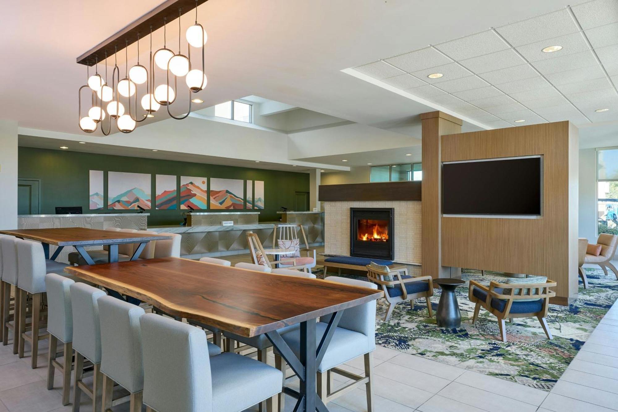 Hotel Desert View At Mayo Clinic Phoenix